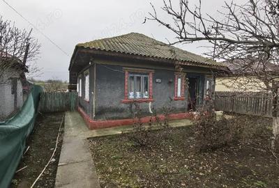 Casă cu 4 camere în Făurei - 2