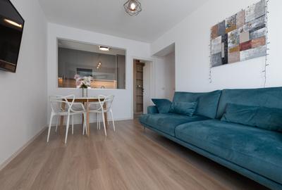 Apartament cu 3 camere decomandat în 13 Septembrie - 2