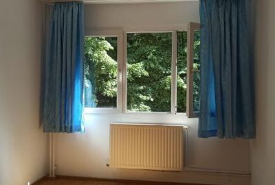 Apartament cu 3 camere semidecomandat în Brâncoveanu - 1