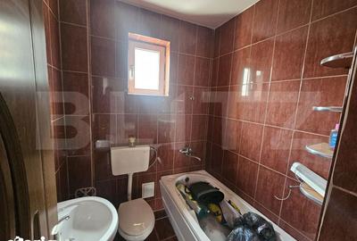 Casă cu 6 camere cu Teren 451 Mp în Central - 2