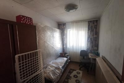 Apartament 3 camere la strada zona Bucovina - 11