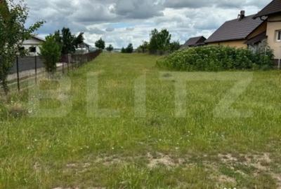 Teren de 2500 mp, în Central