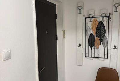 Apartament cu 2 camere semidecomandat, mobilat în Brâncoveanu