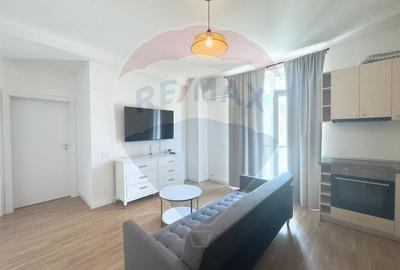 Apartament cu 2 camere semidecomandat, mobilat în Viilor