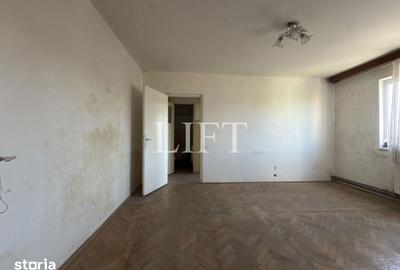 Apartament cu 2 camere semidecomandat în Florilor - 3
