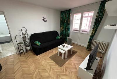 Apartament cu 2 camere semidecomandat, mobilat în Titan - 1