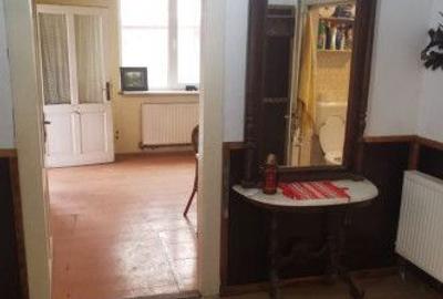 Casă cu 2 camere cu Canalizare în Central - 4