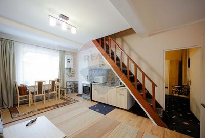 Apartament cu 4 camere decomandat în Central - 4