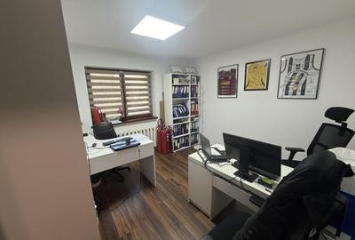 Apartament cu 3 camere decomandat în Zorilor - 2