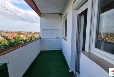 Apartament 2 camere etaj 5 cu lift 52000 Euro