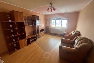 Apartament cu 2 camere decomandat, mobilat în Exterior Est