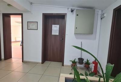 Spatiu in cladire de birouri, 60 mp , Zona Lipovei - 5
