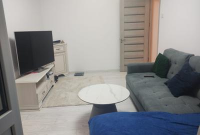 Apartament cu 3 camere nedecomandat, mobilat în Km 4-5 - 1
