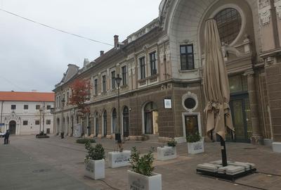 Spațiu comercial, în Ultracentral - 1