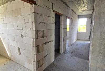 Valu lui Traian - casa P + 1, 6 camere, 336 mp s.u., 450 mp teren - 24