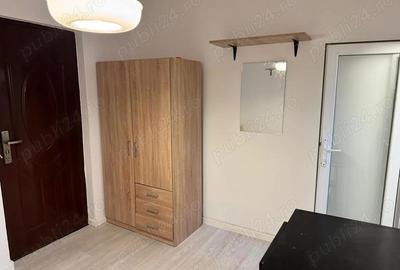 Garsonieră semidecomandată în Titan