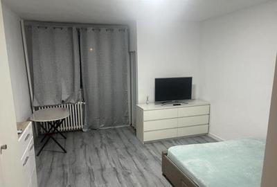 Garsonieră semidecomandată în Costin Georgian - 1