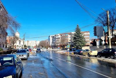 Apartament cu 3 camere decomandat în Central - 11