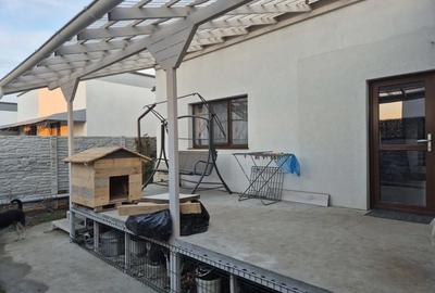 Casă cu 3 camere cu Teren 350 Mp în Central
