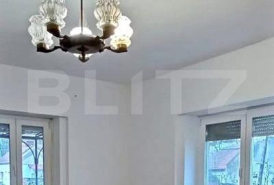Casă cu 3 camere decomandat în Dacia - 2