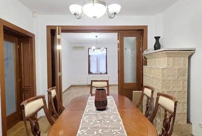 Birou, de 150 mp, în Unirii - 2