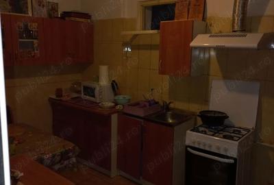 Apartament cu 2 camere semidecomandat în Cișmigiu