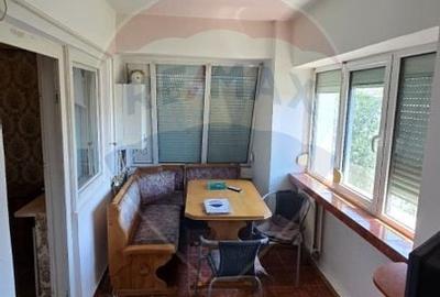 Apartament cu 4 camere de inchiriat in zona Ultracentral - 16