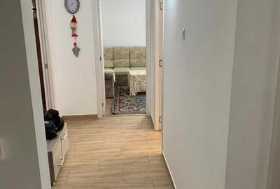 Apartament cu 3 camere decomandat în Central - 2