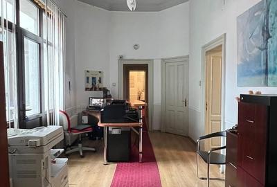 Casă individuală cu 23 camere cu Canalizare în Unirii - 6