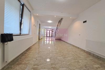 Vila P+3, 12 camere, 300 mp birouri/clinica/locuin?a, Timpuri Noi - 1