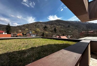 Apartament cu 2 camere decomandat, mobilat în Schei - 1