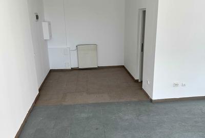 Spațiu comercial, de 50 mp, în Central