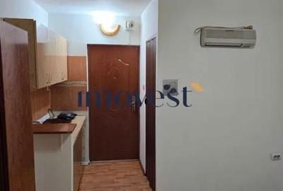 Garsonieră în Micro 16 - 6