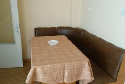 Apartament cu 3 camere semidecomandat în Central - 6