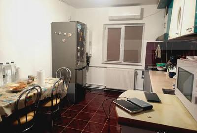 Apartament cu 3 camere decomandat, mobilat în Girocului - 5