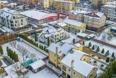 Casă cu 9 camere cu Teren 650 Mp în Tractorul - 6