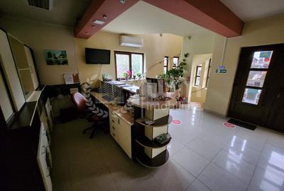 Vila individuala cu 10 camere ideal pt. clinica | Zorilor | Ciresilor! - 2