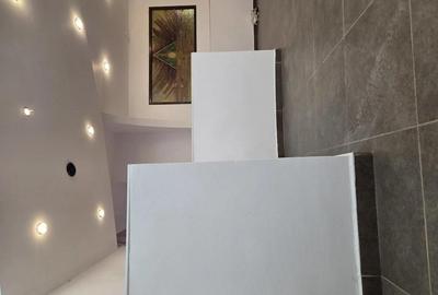 Salon, Birou,Sala Curs - 4