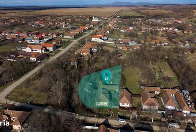 Casă cu 5 camere cu Teren 1629 Mp în Târnova - 16