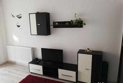 Apartament cu 2 camere decomandat în Central - 3