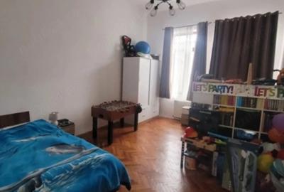 Apartament cu 4 camere semidecomandat în P-ța Maria - 12
