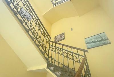 Apartament cu 2 camere, mobilat în Central - 12