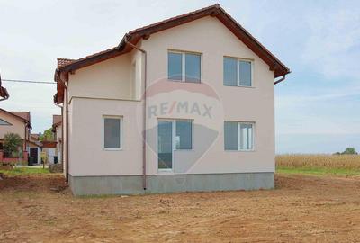 Casa cu 5 camere ?i 482 mp teren, de vanzare in Paleu - 32