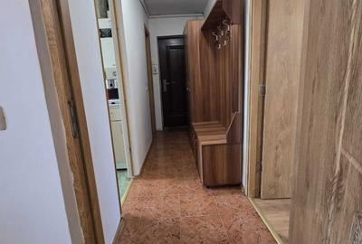 Apartament cu 2 camere decomandat în Central - 3