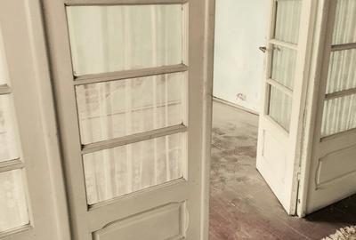 Casă cu 3 camere în Central - 2