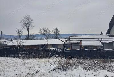 Casă cu 4 camere cu Teren 1000 Mp în Râșca - 4