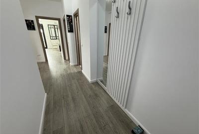 Bloc 2025 - central - apartament de LUX!! - 11