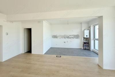 Apartament cu 4 camere decomandat în Chitila - 4