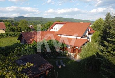 Casa De Vanzare | Comanesti, Judetul Bacau | COMISION 0% - 4