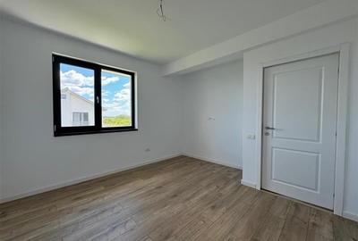 VILA IN CORBEANCA - OSTRATU // CURTE 364 MP // 5 CAMERE - 7